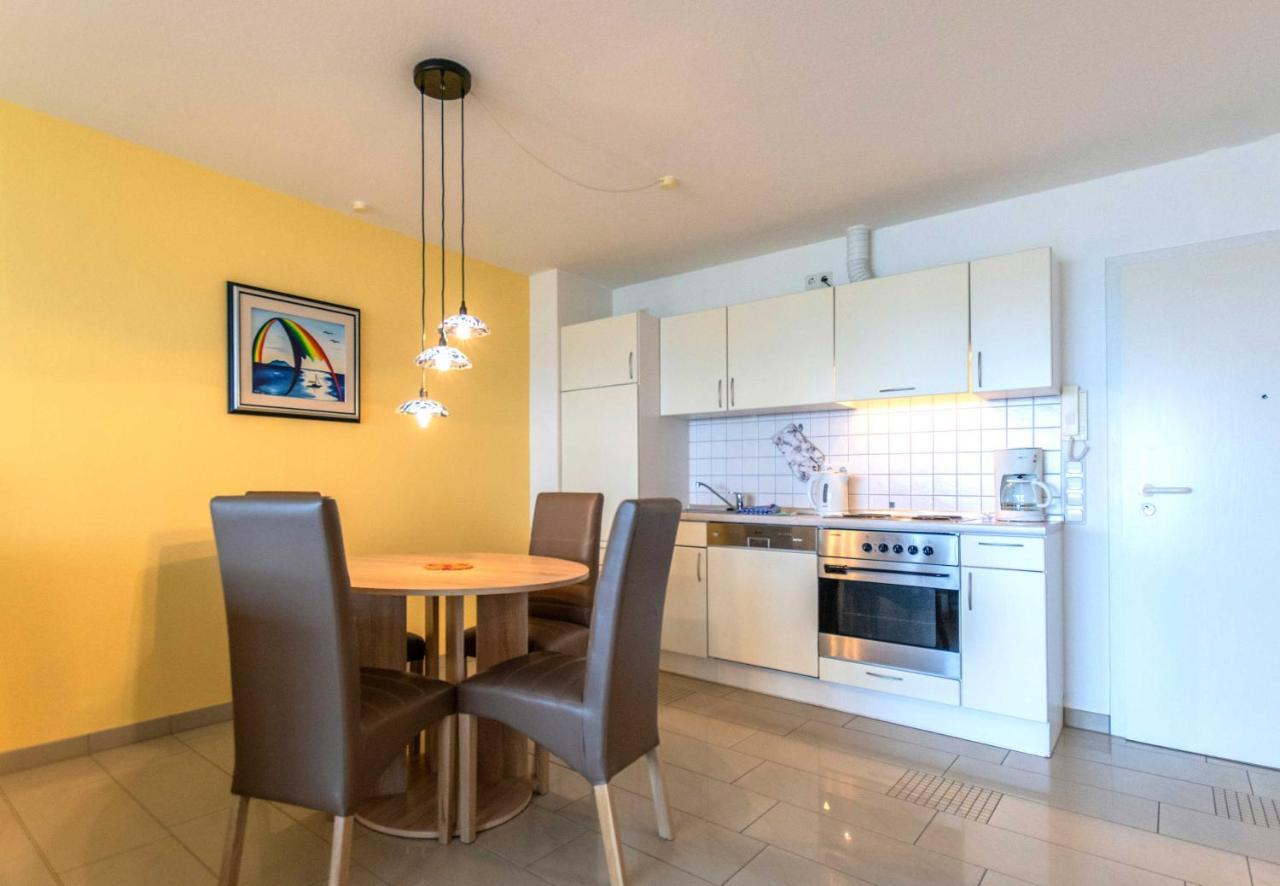 Apartment Seeschloss, App. 24, Direkt An Der Strandpromenade, Toplage